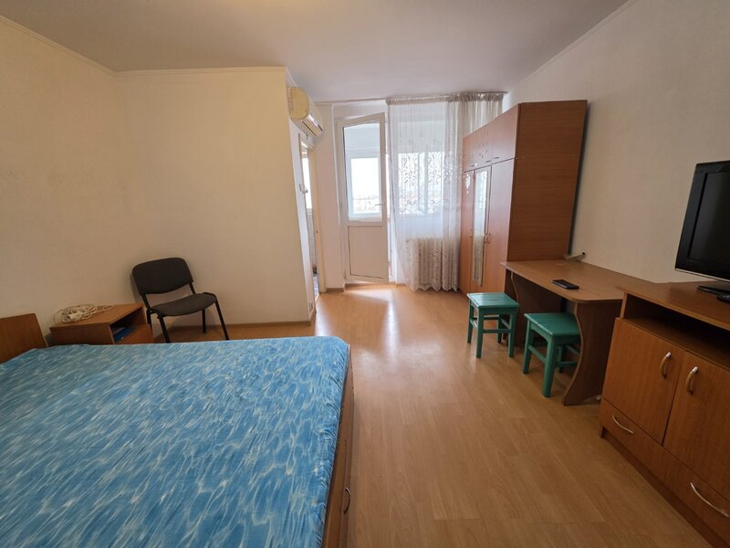 Trapezului, 5 minute metrou 1 Decembrie 1918, bloc 1978, reabilitat