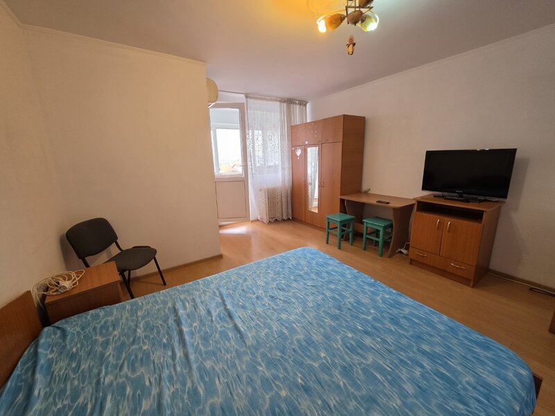 Trapezului, 5 minute metrou 1 Decembrie 1918, bloc 1978, reabilitat